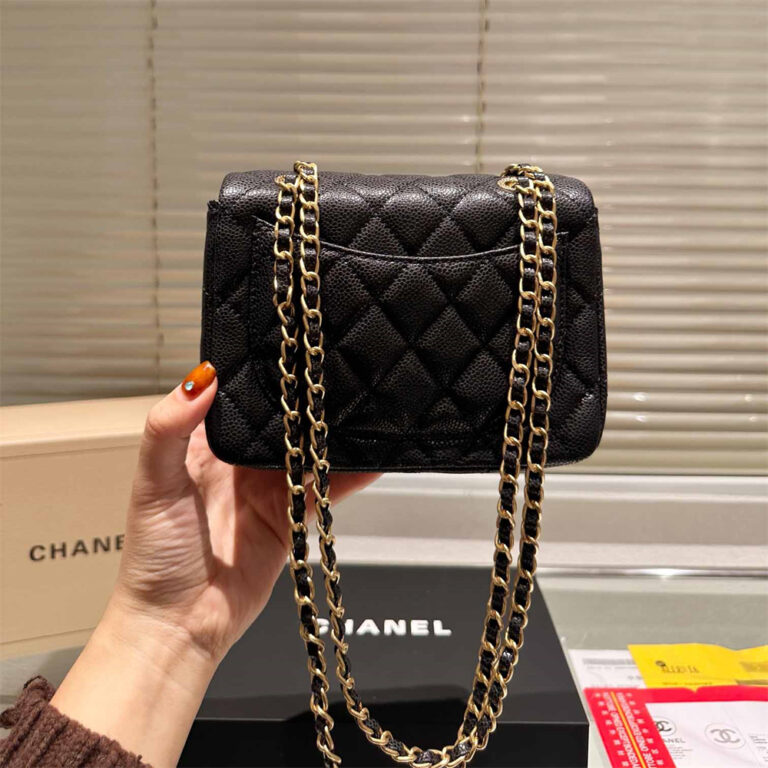 CHANEL Women Bag Shoulder Bag 19-13CM - Image 3
