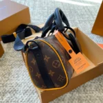 LV Louis Vuitton Keepall Bandoulière 25 Bag 25*14CM
