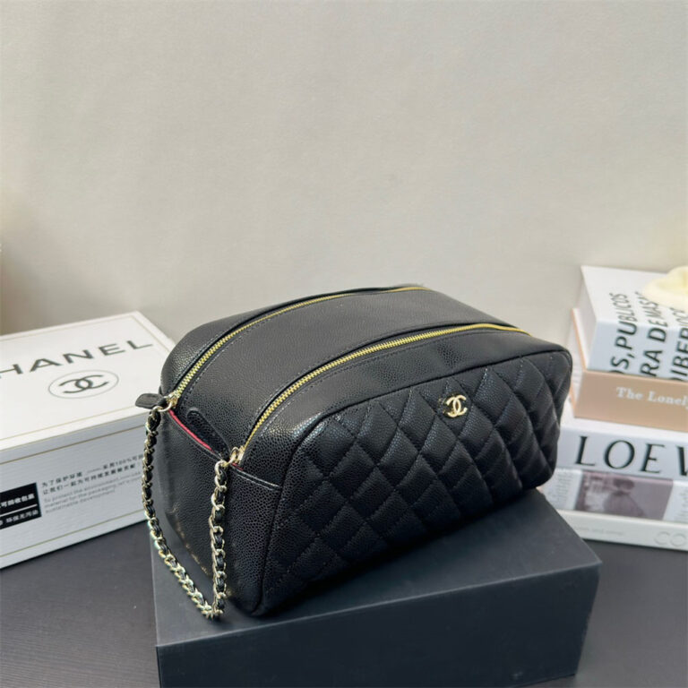 CHANEL Women Bag Cosmetic Bag 25-14CM - Image 3