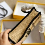 FENDI Mini Sunshine Shopper Tote Bag 13*6.5*18CM Natural Straw