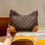 LV Louis Vuitton Boulogne Handbag 27*20CM
