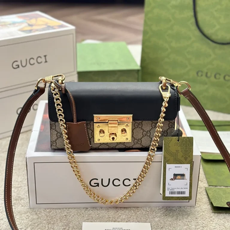 GUCCI Padlock Crossbody Bag 21*13CM