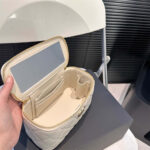 CHANEL Women Bag Cosmetic Bag 17-10CM