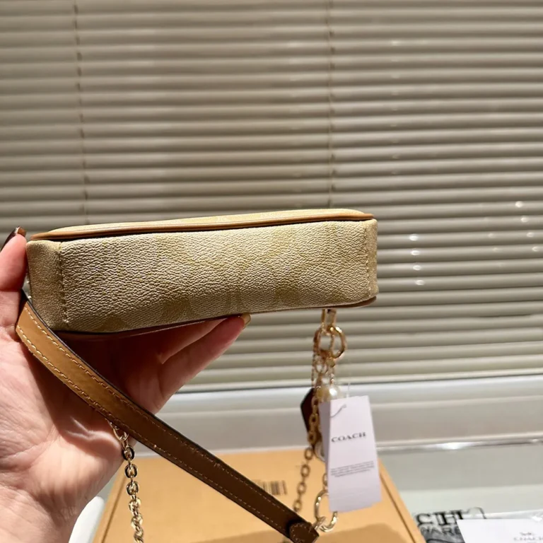 COACH Nolita Mini Bag 22*13CM - Image 6
