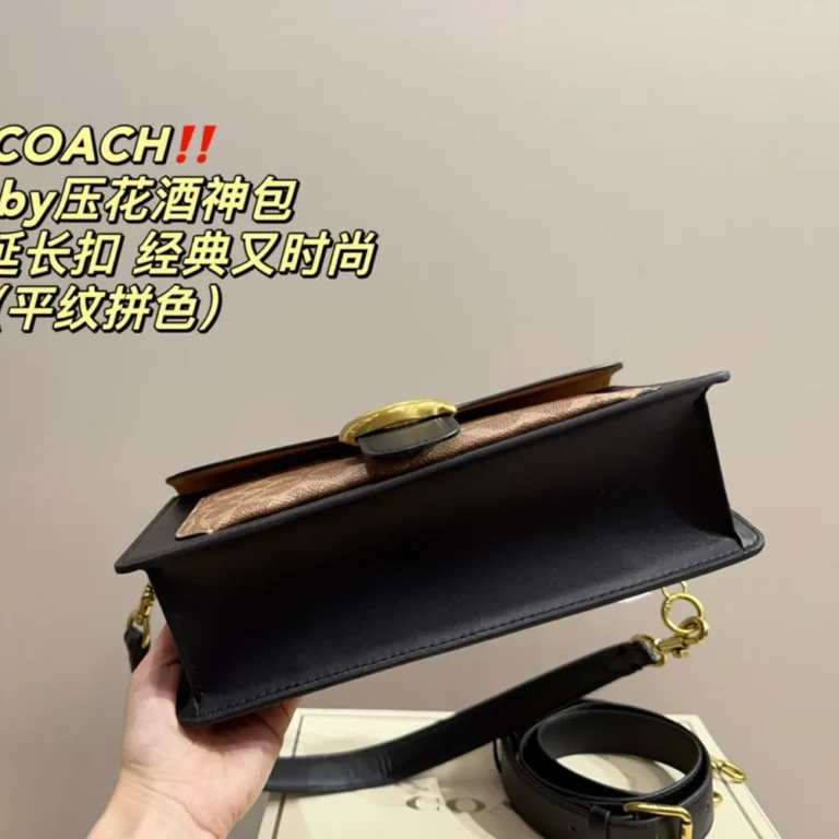 COACH Tabby Handbag 26*13CM - Image 5