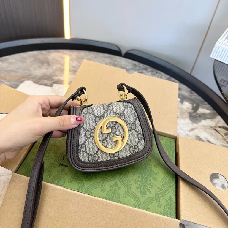 GUCCI Blondie Mini Crossbody Bag 12*9CM
