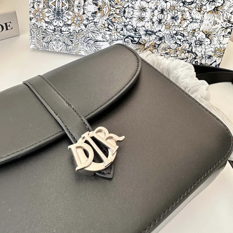 DIOR Montaigne Bag 23*18CM - Image 9
