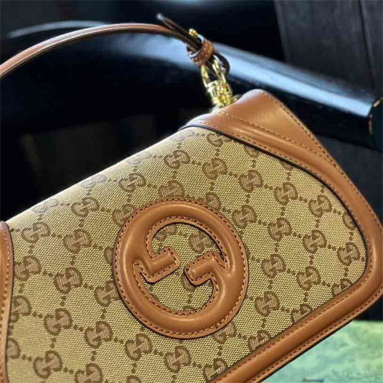 GUCCI Women Bag Shoulder Bag 24-16CM - Image 9