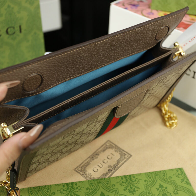 GUCCI Women Bag Crossbody Bag 26-18CM - Image 4