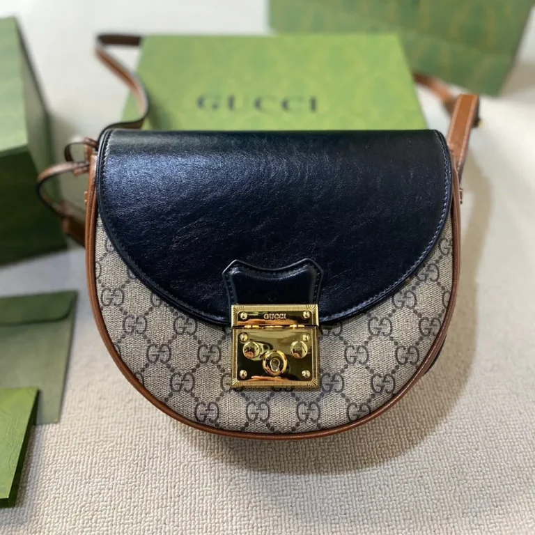 GUCCI Padlock Saddle Bag 24*7*20CM - Image 6