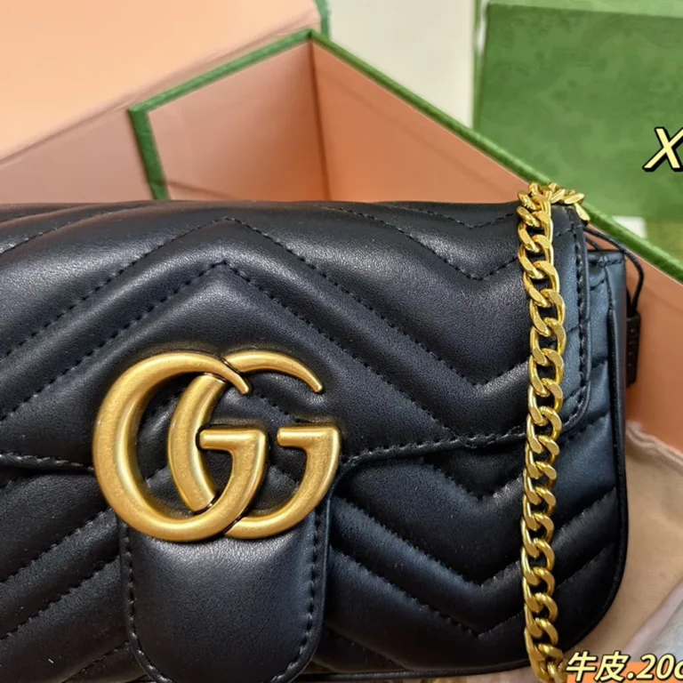 GUCCI Marmont Mini Crossbody Bag 20*12CM - Image 5