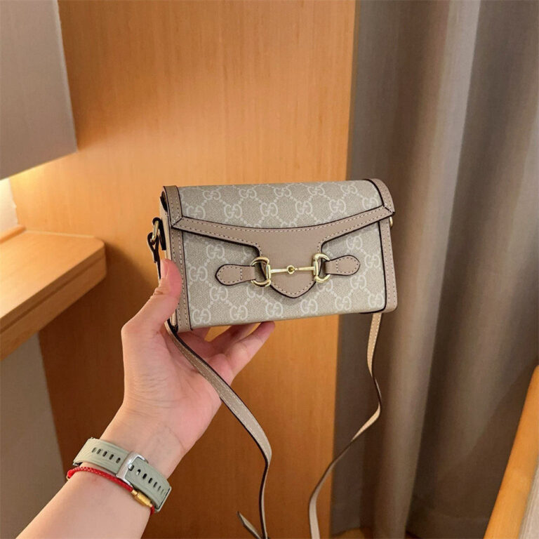 GUCCI Women Bag Crossbody Bag 18-12CM - Image 7