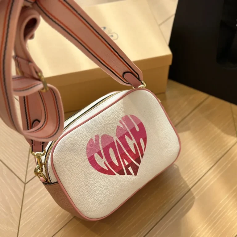 COACH Camera Bag 21*14CM