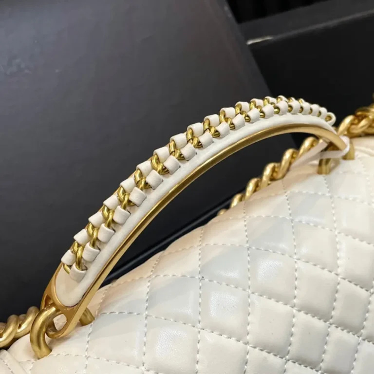 CHANEL Leboy Handbag 25*13CM - Image 3