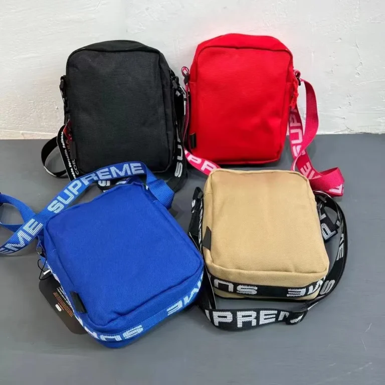 SUPREME 18SS Crossbody Bag - Image 3