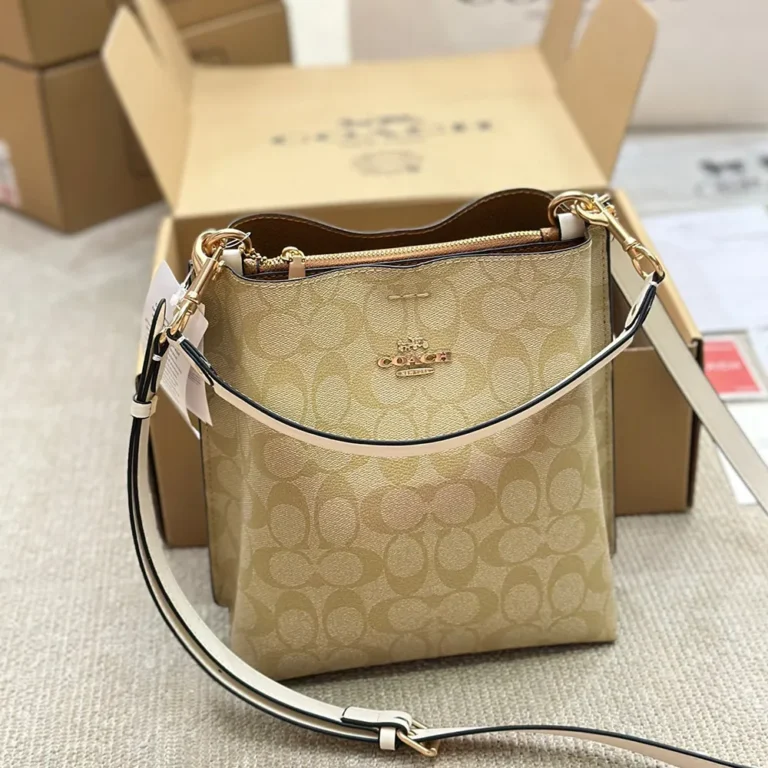 COACH Mollie Bucket Bag 20*22CM - Image 7