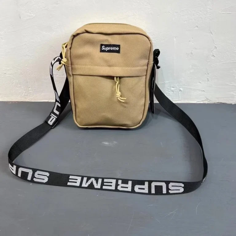 SUPREME 18SS Crossbody Bag