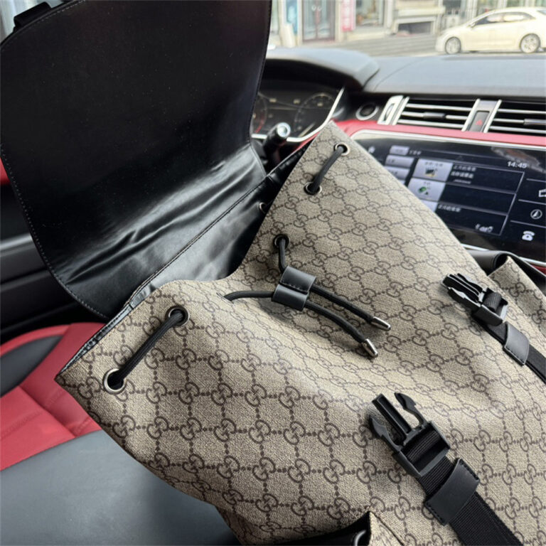 GUCCI Men Bag Backpack 34-42CM - Image 8