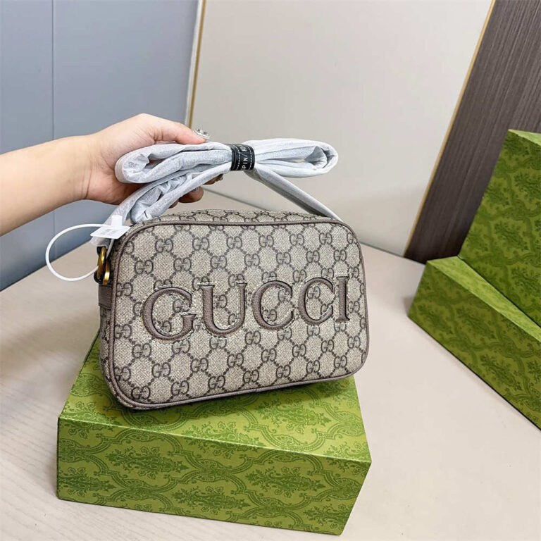 GUCCI Men Women Bag Crossbody Bag 25-16CM - Image 3