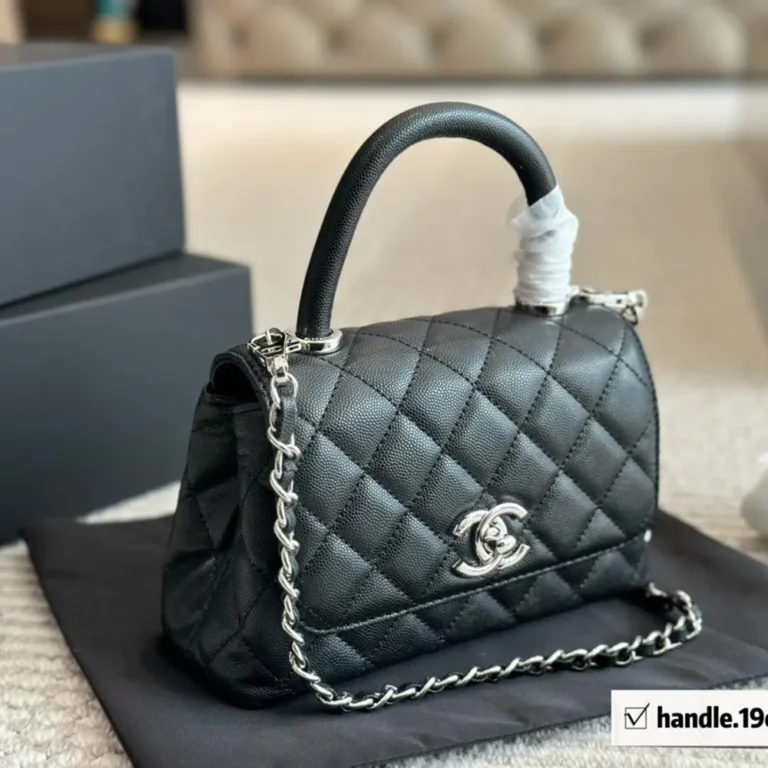 CHANEL Calfskin Coco Handle Bag 19*12CM