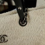 CHANEL Women Bag Shoulder Bag 41-30CM