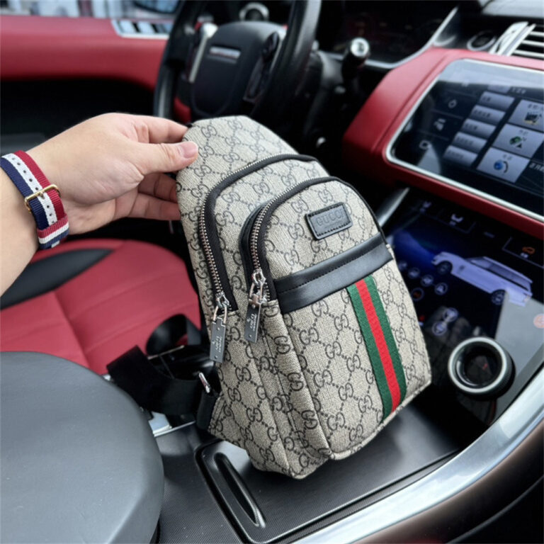 GUCCI Men Women Bag Chest Pack 17-28CM - Image 7