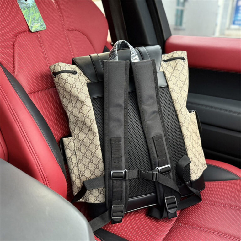 GUCCI Men Bag Backpack 34-42CM - Image 4