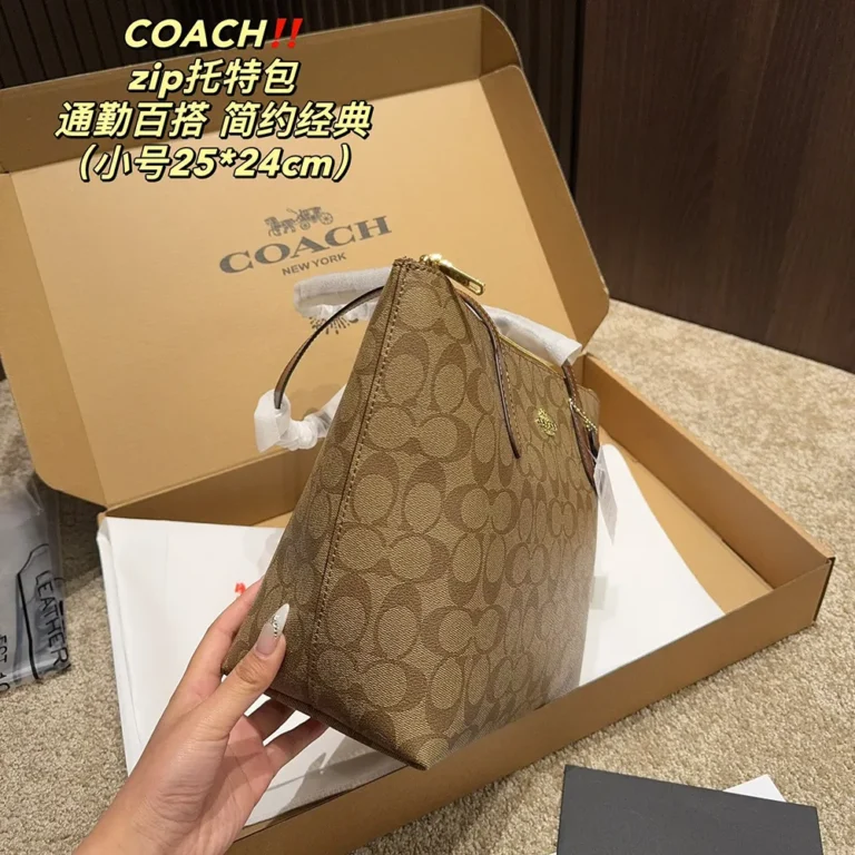 COACH Zip Top Tote Bag 25*24CM - Image 2
