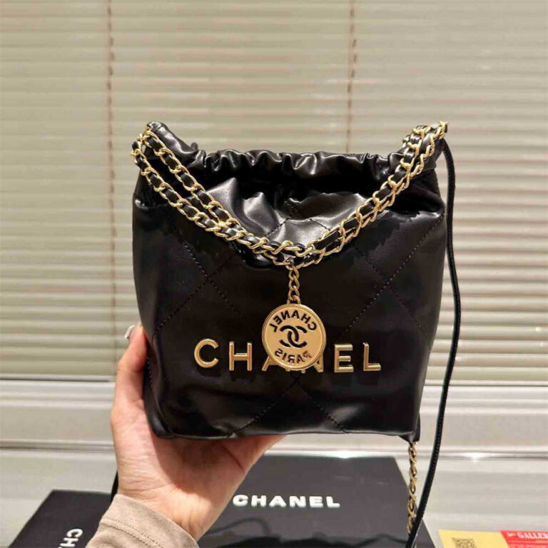 CHANEL Women Bag Shoulder Bag 20-20CM - Image 2