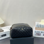 CHANEL Women Bag Cosmetic Bag 25-14CM