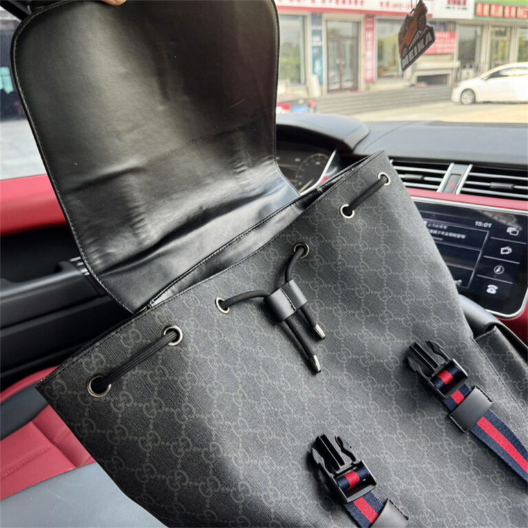 GUCCI Men Bag Backpack 34-42CM - Image 4