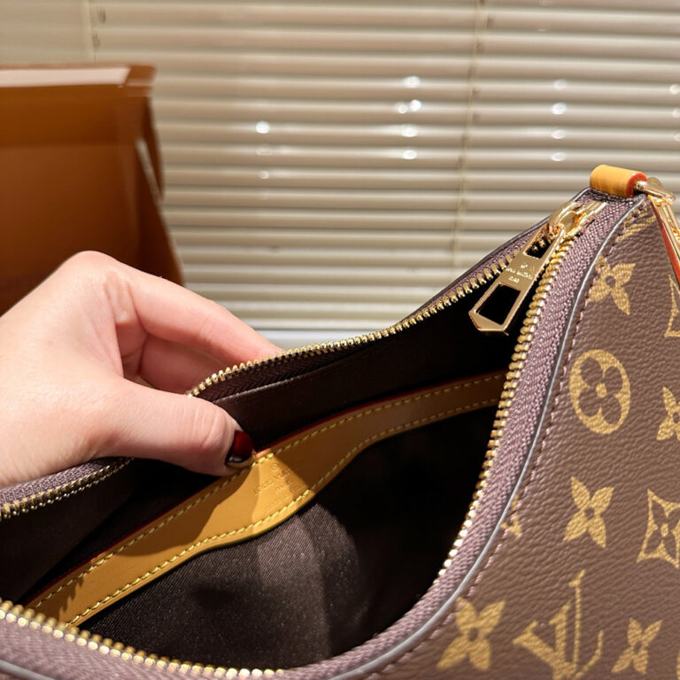 LV Louis Vuitton Boulogne Handbag 27*20CM - Image 9