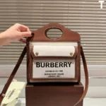BURBERRY Pocket Bag 23*18CM