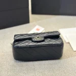 CHANEL CF Lambskin Classic Flap Bag 20*13CM