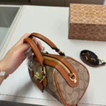 COACH Rowan Boston Bag 18*9*12CM