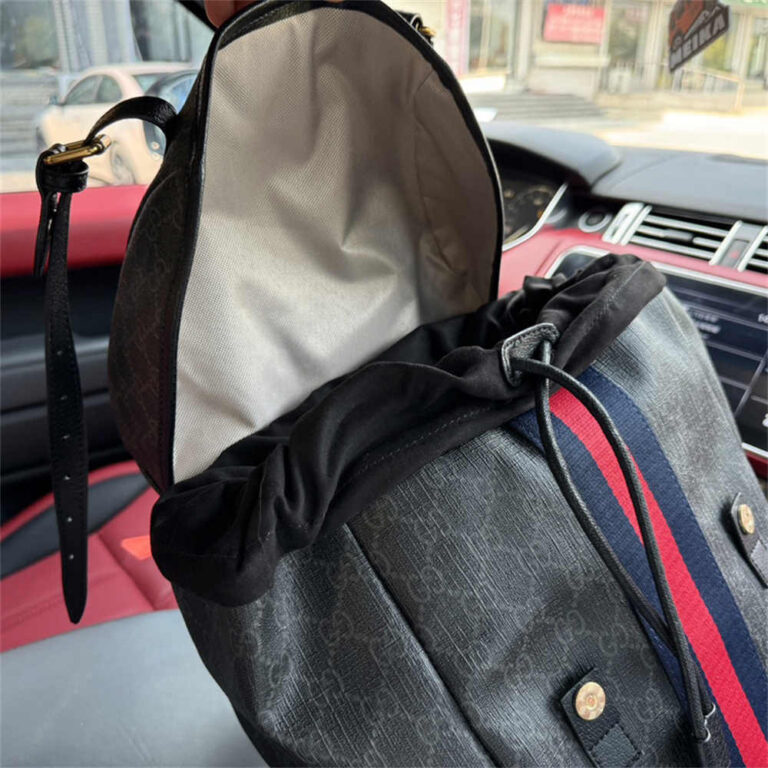 GUCCI Men Women Bag Backpack 32-41CM - Image 2