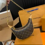 LV Louis Vuitton Loop Belt Bag 23CM