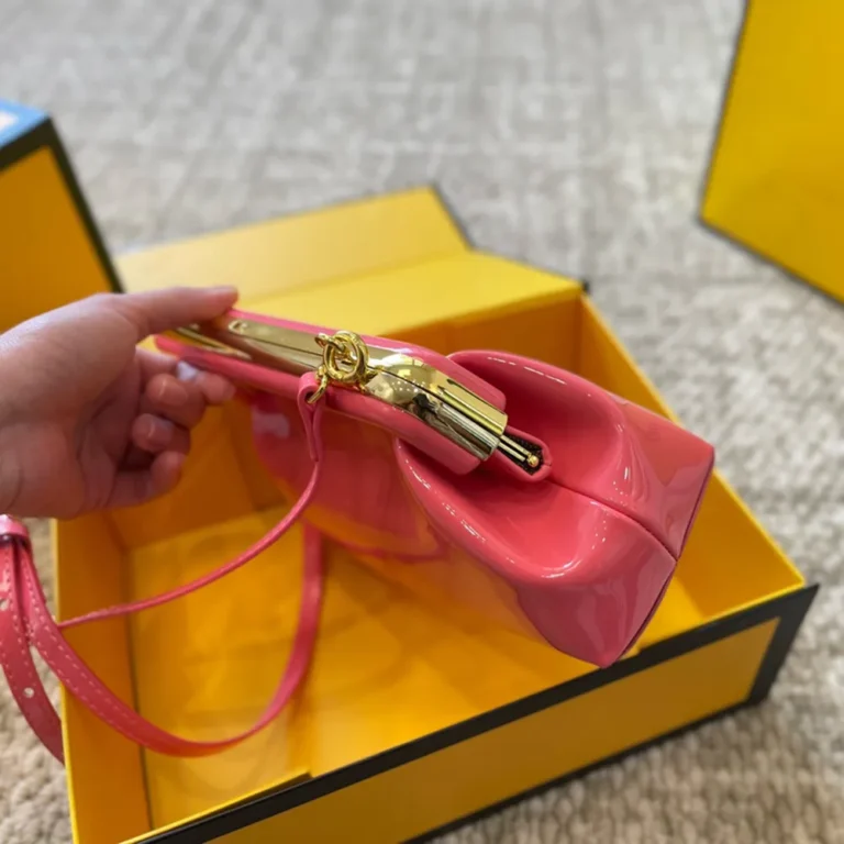 FENDI First Small Leather Bag 24*17CM - Image 2