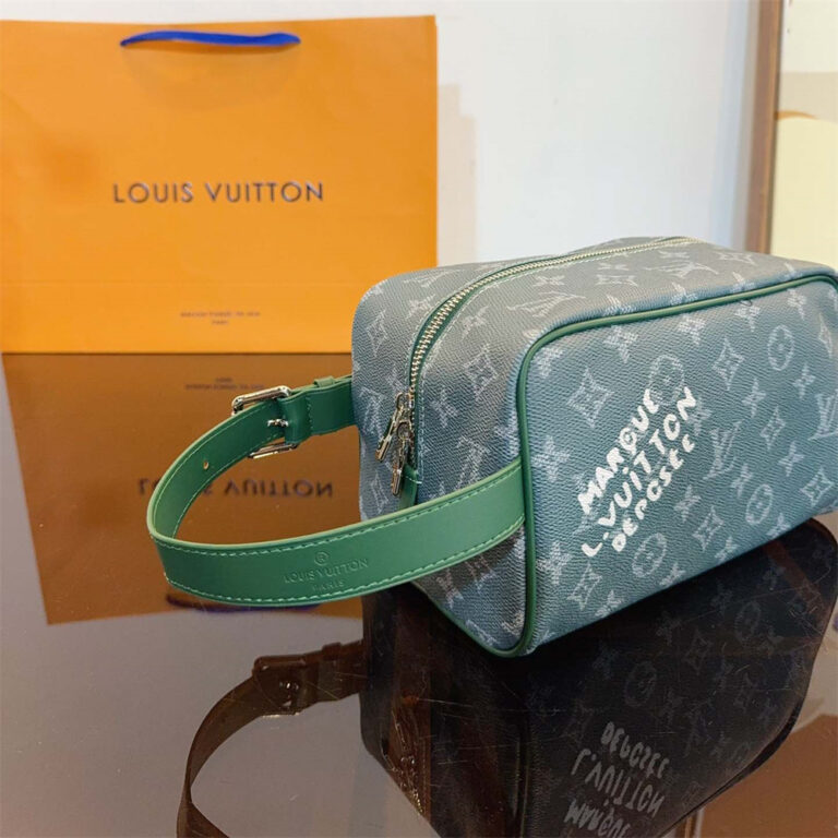 LV Women Bag Cosmetic Bag 23-13-13CM - Image 8