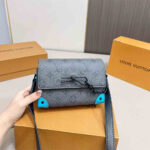 LV Women Bag Shoulder Bag 18-13CM