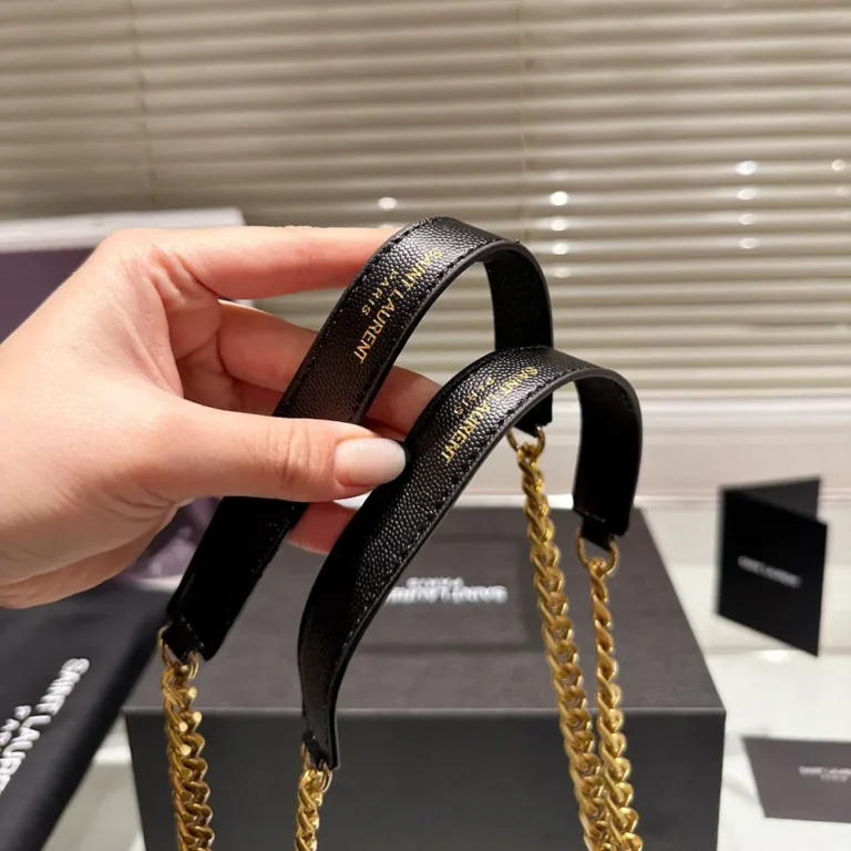 YSL Envelope Handbag 24CM - Image 6