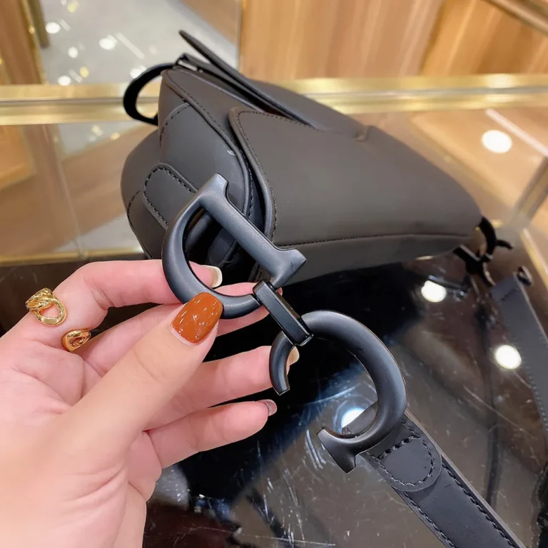 DIOR Saddle Bag 25CM - Image 3