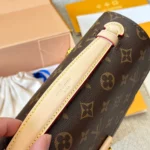 LV Louis Vuitton Metis Handbag 25*20CM