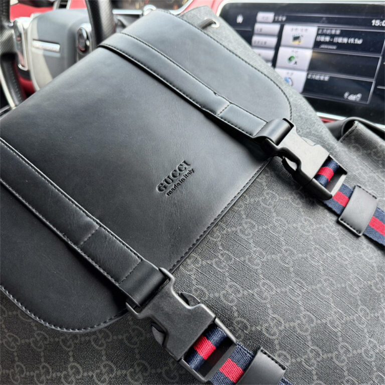 GUCCI Men Bag Backpack 34-42CM - Image 7