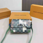LV Women Bag Shoulder Bag 18-13CM