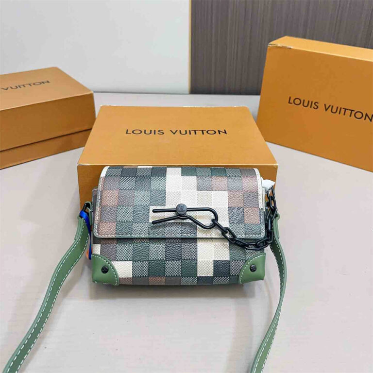 LV Women Bag Shoulder Bag 18-13CM