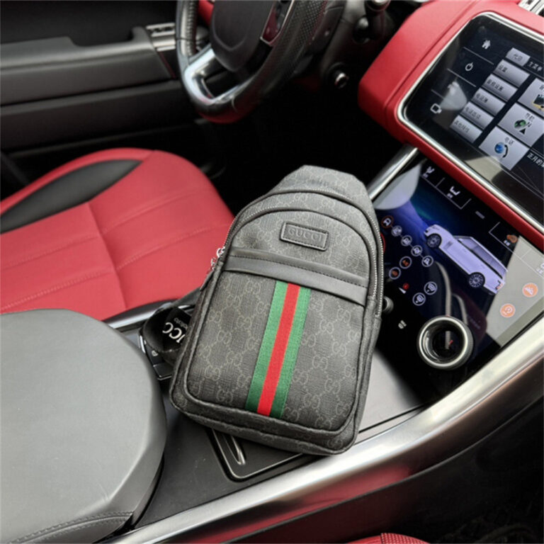 GUCCI Men Women Bag Chest Pack 17-28CM