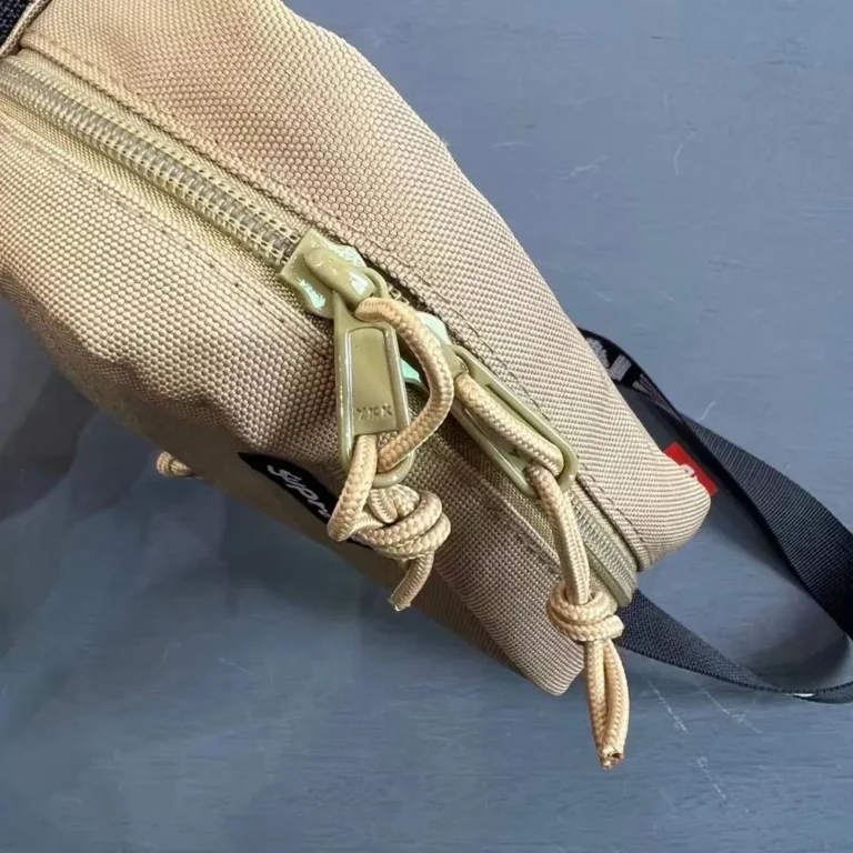 SUPREME 18SS Crossbody Bag - Image 5