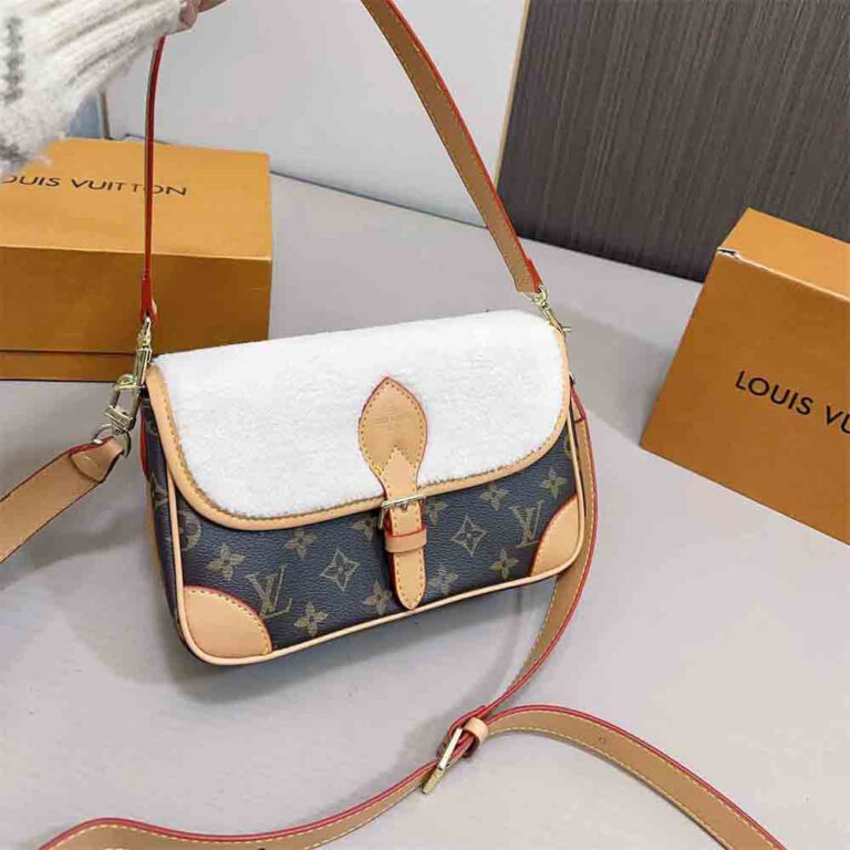 LV Women Bag Shoulder Bag 25-16CM - Image 2