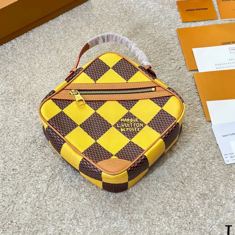 LV Louis Vuitton Chess Messenger Bag 20CM